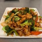 Best Szechuan Chicken w. Vegetable in Baltimore, MD